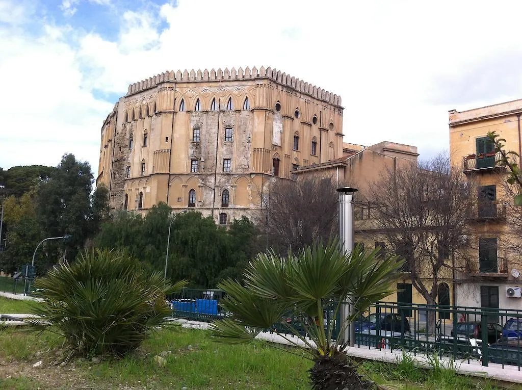 B&B L'Arabo E Il Normanno Palermo Italy